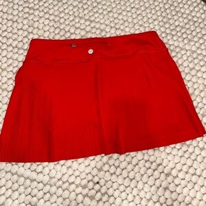 Lululemon pleated skirt!